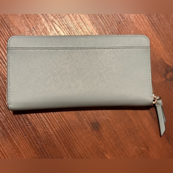 Kate Spade wallet light blue - Picture 2 of 4